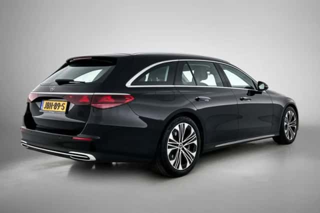 Mercedes-Benz E-Klasse (2024) thumbnail 2