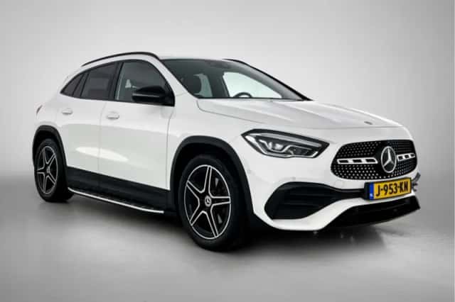 Mercedes-Benz GLA (2020) thumbnail 12