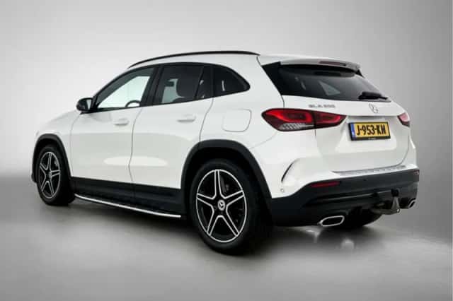 Mercedes-Benz GLA (2020) thumbnail 13
