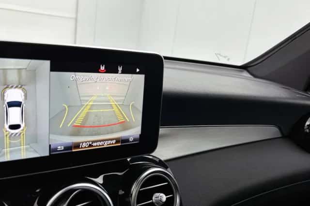 Mercedes-Benz GLC-Klasse (2018) thumbnail 8