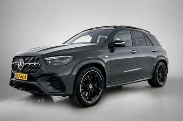 Mercedes-Benz GLE (2025) thumbnail 1