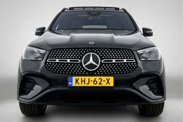 Mercedes-Benz GLE (2025) thumbnail 22