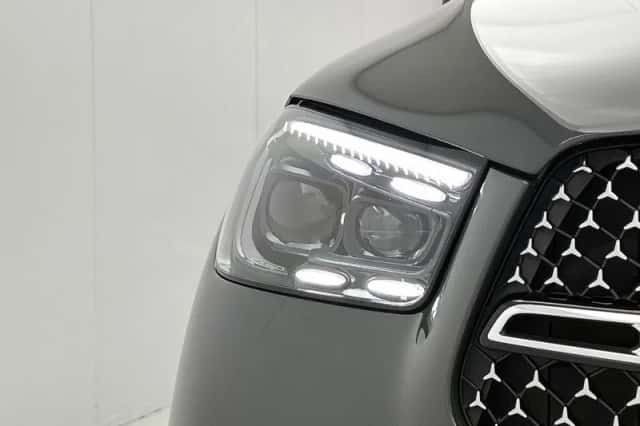 Mercedes-Benz GLE (2025) thumbnail 41