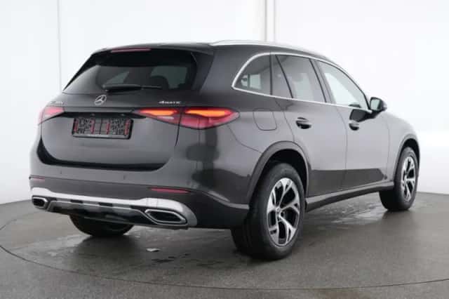 Mercedes-Benz GLC-Klasse (2025) thumbnail 2