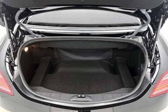 Mercedes-Benz SLS_Roadster (2013) thumbnail 36