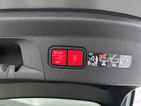 Mercedes-Benz GLE (2026) thumbnail 35