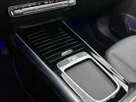 Mercedes-Benz GLA (2024) thumbnail 11