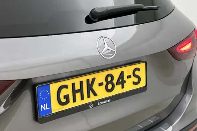Mercedes-Benz GLA (2024) thumbnail 21