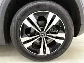 Mercedes-Benz GLA (2024) thumbnail 25