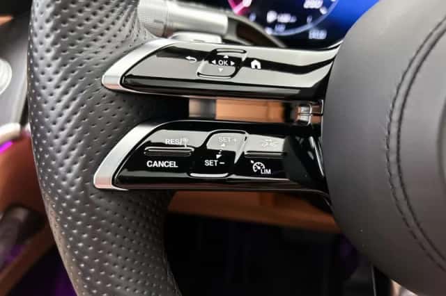 Mercedes-Benz S-Klasse (2022) thumbnail 16