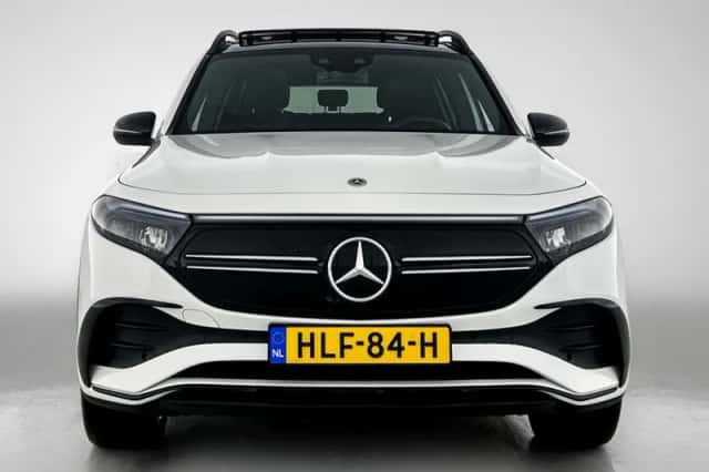 Mercedes-Benz EQB (2023) thumbnail 22