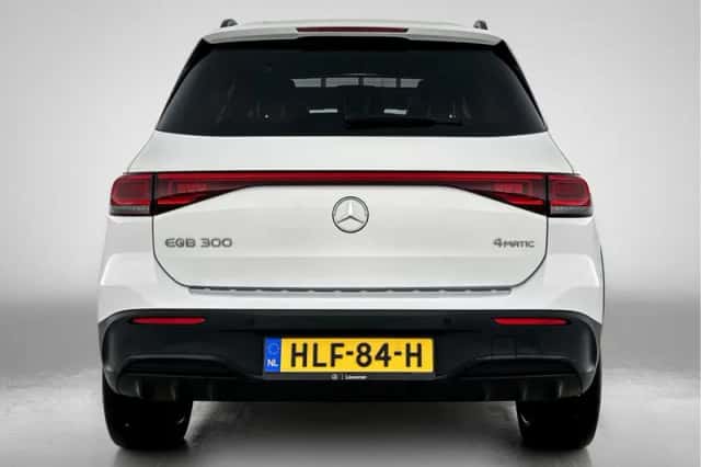 Mercedes-Benz EQB (2023) thumbnail 23