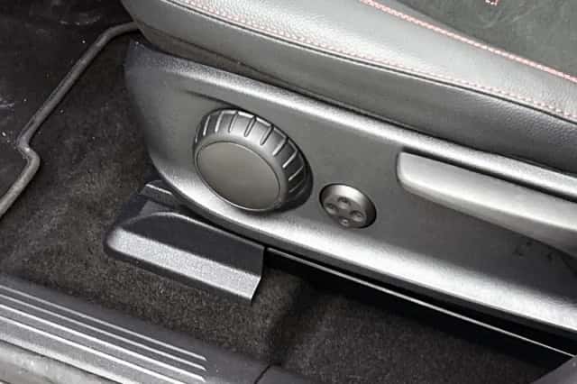 Mercedes-Benz EQB (2023) thumbnail 39