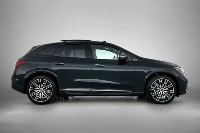 Mercedes-Benz EQE (2026) thumbnail 13