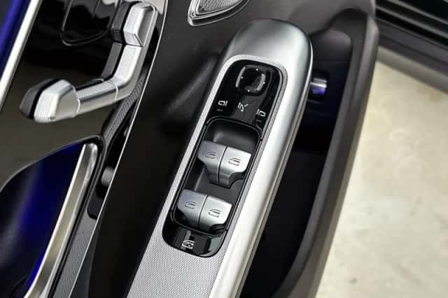 Mercedes-Benz EQE (2026) thumbnail 22