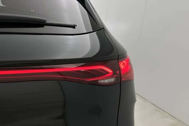 Mercedes-Benz EQE (2026) thumbnail 32