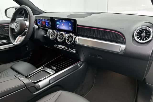 Mercedes-Benz EQB (2026) thumbnail 17