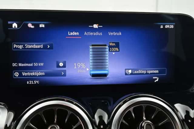 Mercedes-Benz EQB (2026) thumbnail 22