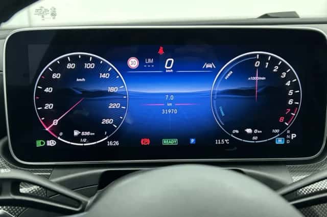 Mercedes-Benz C-Klasse (2025) thumbnail 12