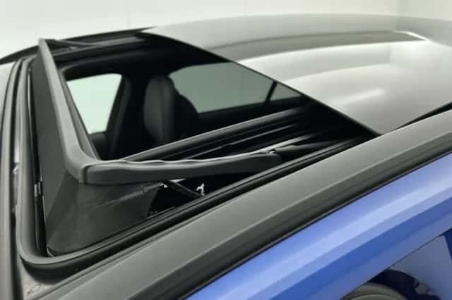 Mercedes-Benz C-Klasse (2025) thumbnail 18