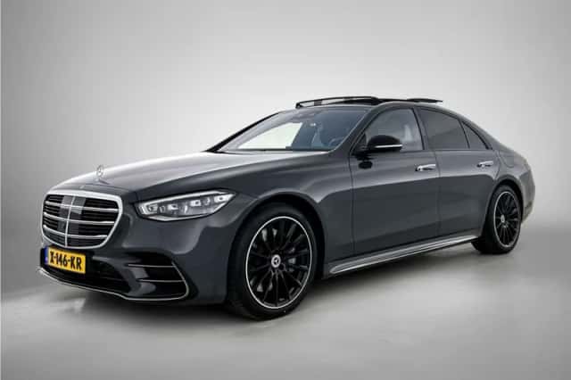 Mercedes-Benz S-Klasse (2023) thumbnail 1