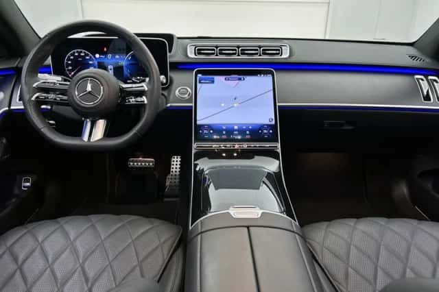 Mercedes-Benz S-Klasse (2023) thumbnail 4