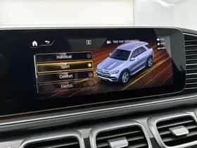 Mercedes-Benz GLE (2022) thumbnail 42