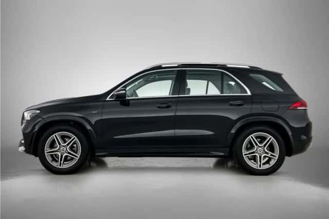 Mercedes-Benz GLE (2021) thumbnail 3