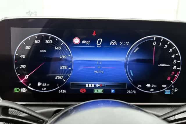 Mercedes-Benz C-Klasse (2023) thumbnail 6
