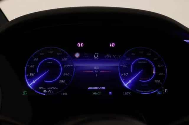 Mercedes-Benz EQE (2024) thumbnail 6