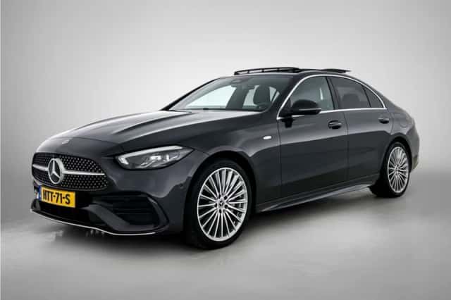 Mercedes-Benz C-Klasse (2025) thumbnail 1