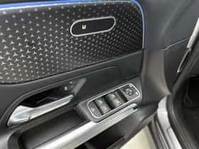 Mercedes-Benz EQB (2025) thumbnail 17
