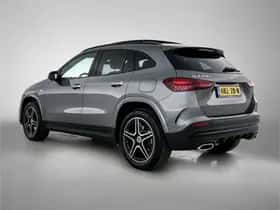 Mercedes-Benz GLA (2025) thumbnail 15