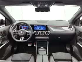 Mercedes-Benz GLA (2025) thumbnail 5