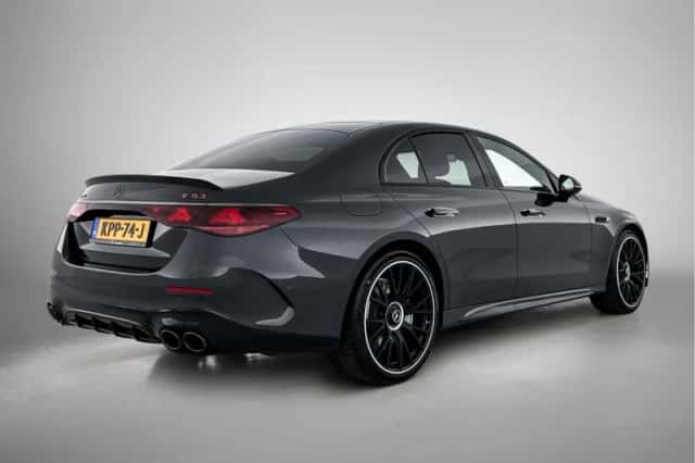 Mercedes-Benz E-Klasse (2025) thumbnail 2