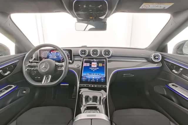 Mercedes-Benz CLE (2025) thumbnail 6
