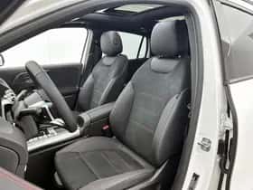 Mercedes-Benz GLA (2026) thumbnail 5