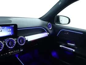 Mercedes-Benz EQB (2025) thumbnail 6