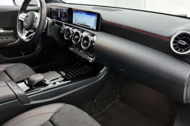 Mercedes-Benz A-Klasse (2020) thumbnail 6