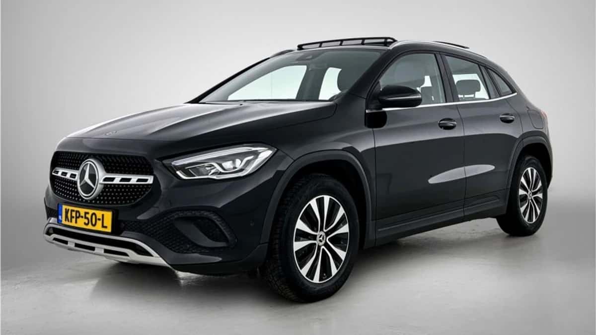 Mercedes-Benz GLA (2021) — foto 1