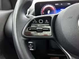 Mercedes-Benz GLA (2021) thumbnail 16