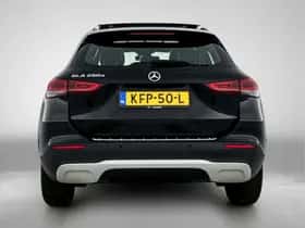Mercedes-Benz GLA (2021) thumbnail 23