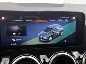 Mercedes-Benz GLA (2021) thumbnail 30