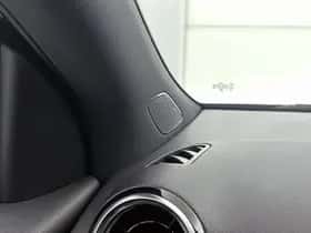 Mercedes-Benz GLA (2021) thumbnail 37