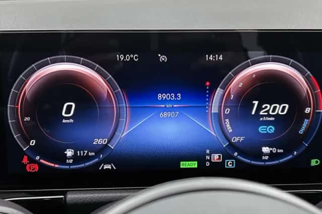 Mercedes-Benz GLA (2021) thumbnail 6