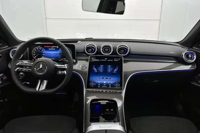 Mercedes-Benz C-Klasse (2026) thumbnail 4