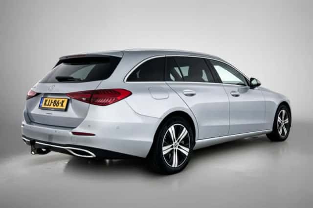Mercedes-Benz C-Klasse (2022) thumbnail 3