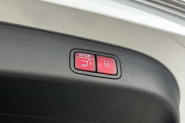 Mercedes-Benz GLB-Klasse (2026) thumbnail 31