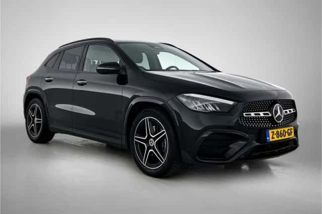 Mercedes-Benz GLA (2024) thumbnail 12