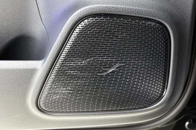 Mercedes-Benz GLA (2024) thumbnail 18